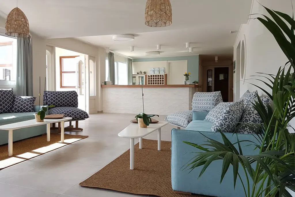 Hotel Margarita Beach Reception