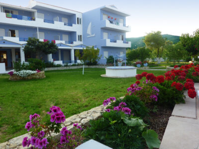Hotel Margarita Beach Garden